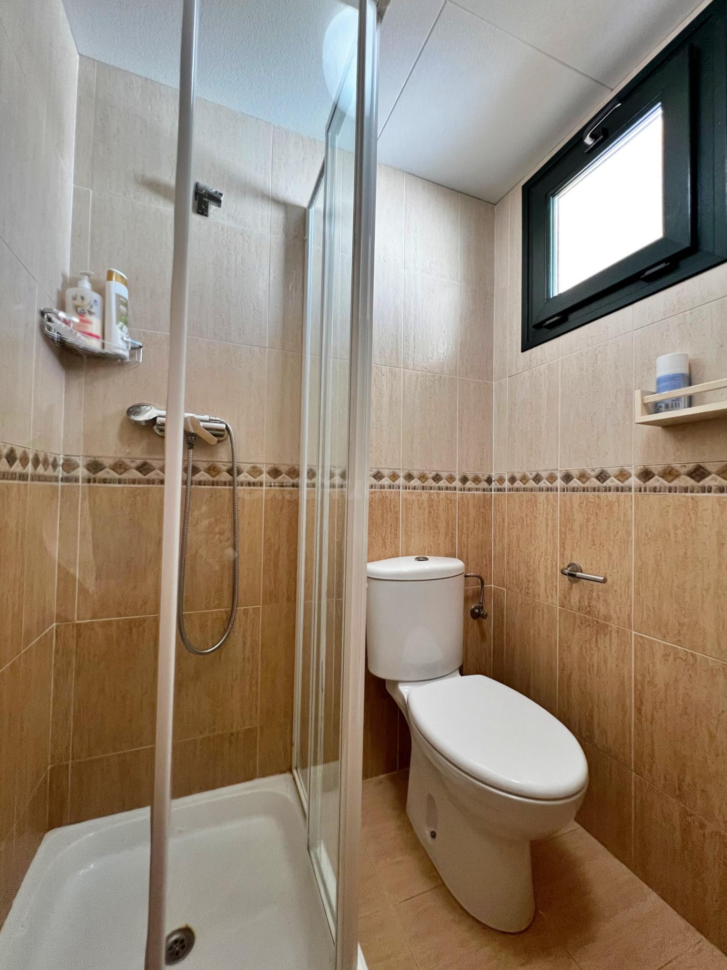 APARTAHOTEL PLAYA MARINA DE 2 DORMITORIOS Y 2 BAÑOS - foto 4