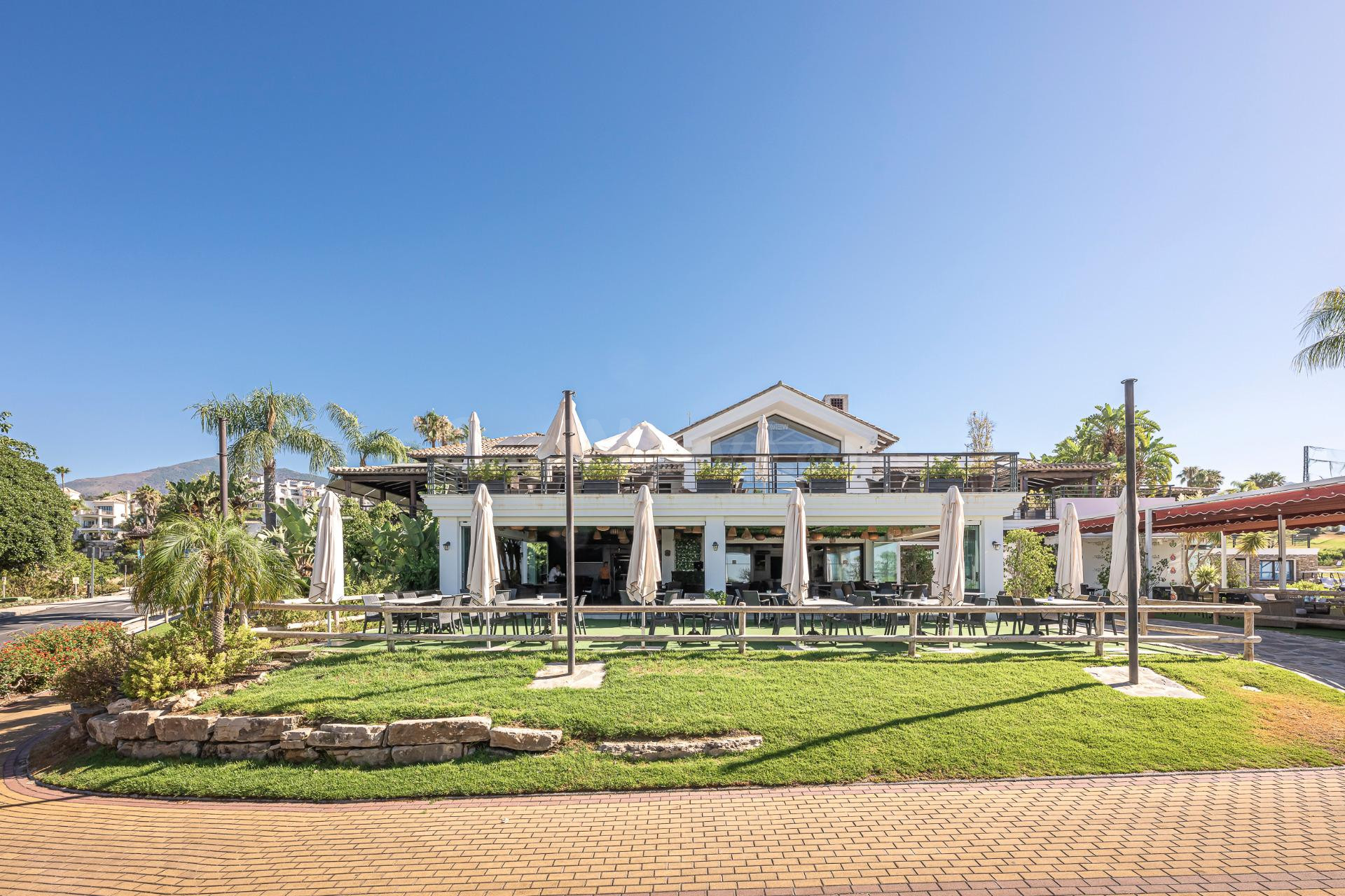 Impresionante villa de 6 dormitorios en La Reserva del Alcuz - foto 5