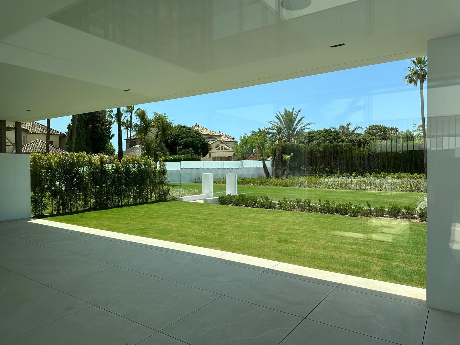 Villa moderna a estrenar situada cerca de la playa, en Atala - foto 5