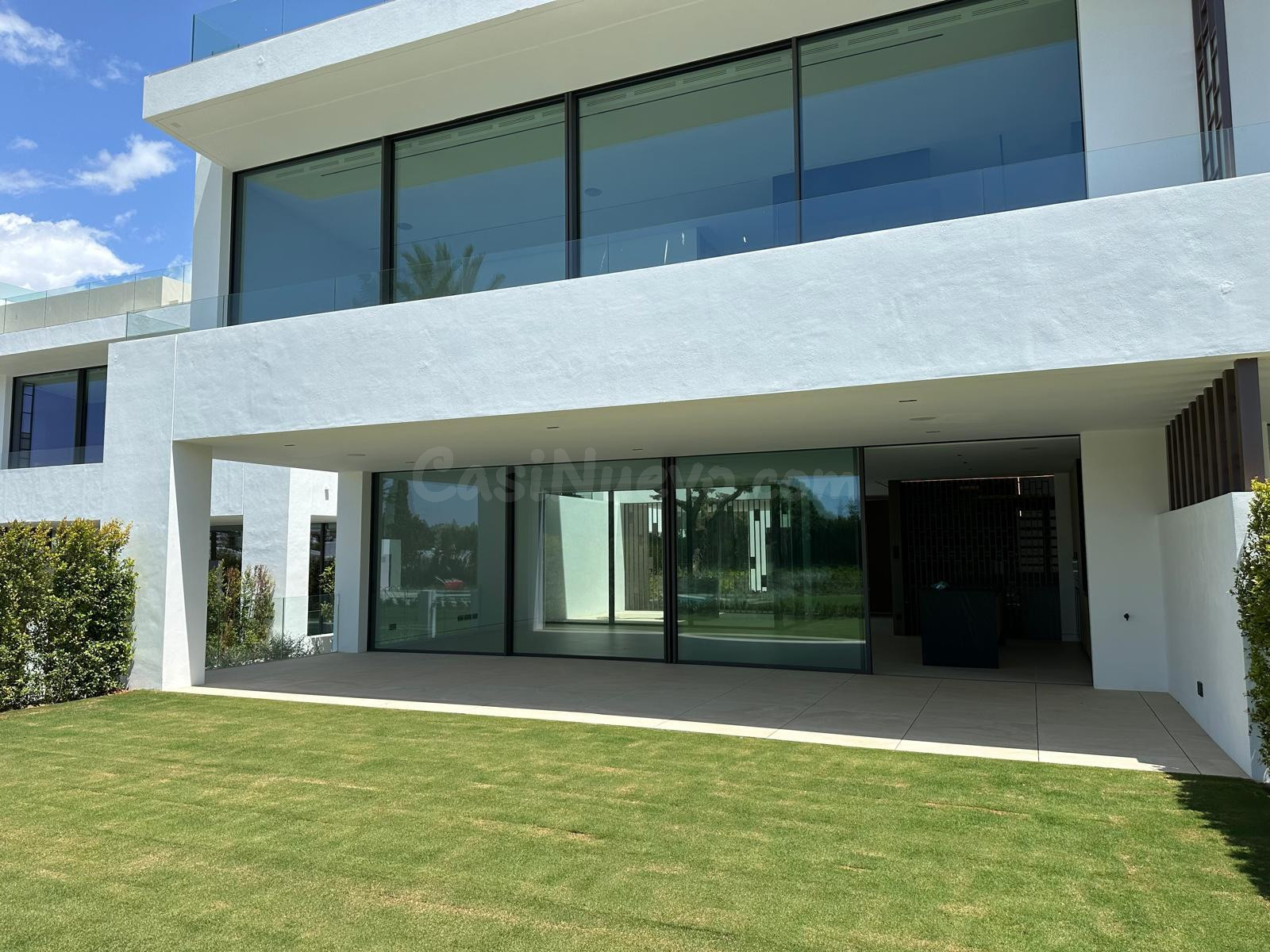 Villa moderna a estrenar situada cerca de la playa, en prest - foto 2