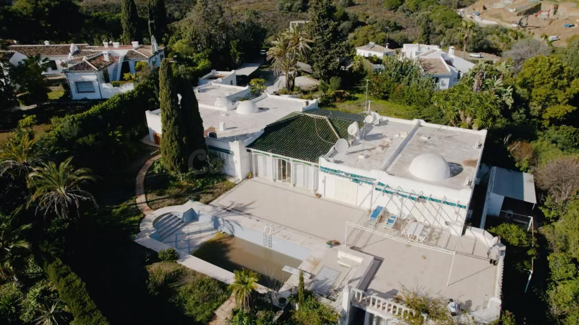 Villa para reformar de estilo tradicional en la Milla de Oro