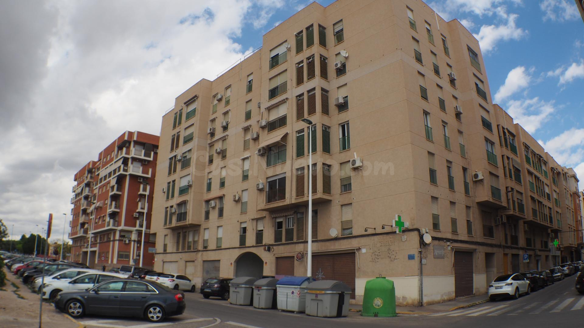 GARAJES EN ZONA TOSCAR