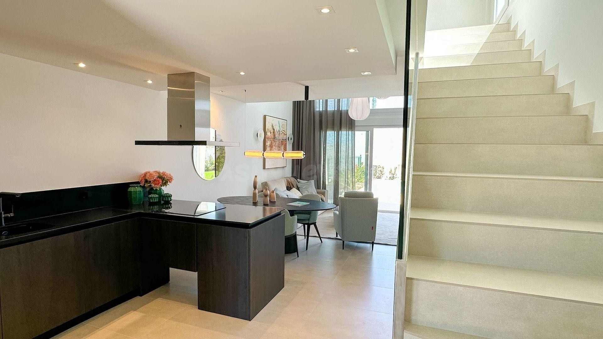 Villas adosadas de nueva construcción con piscina privada en - foto 5