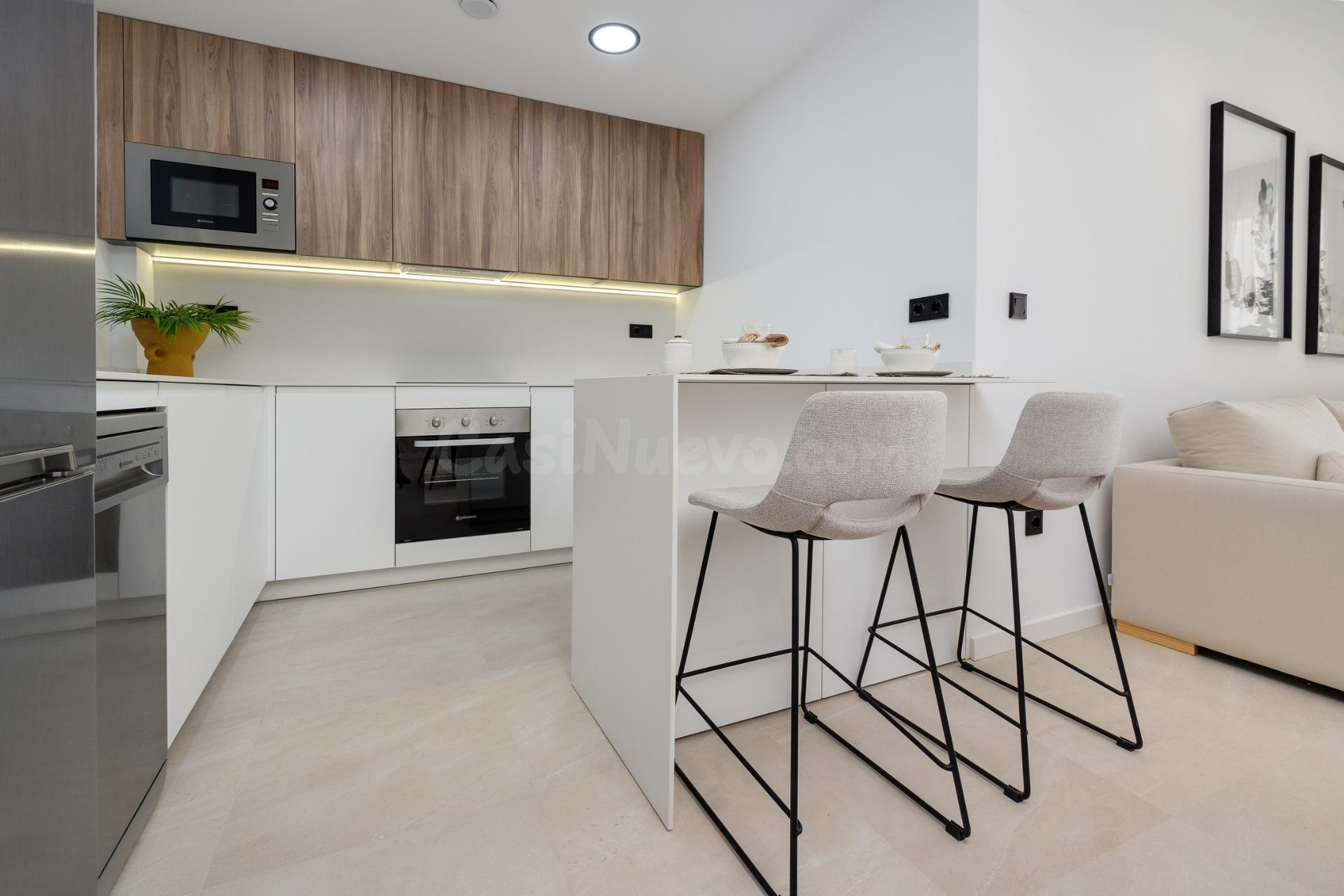 Apartamentos y villas de obra nueva junto a La Serena Golf e - foto 2
