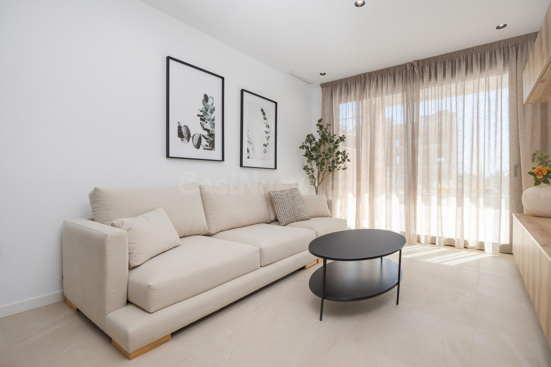 Apartamentos y villas de obra nueva junto a La Serena Golf e - foto 4