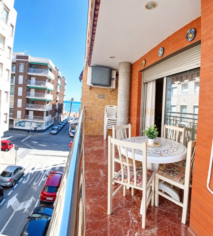 Piso en Venta en Torrevieja Alicante - foto 4