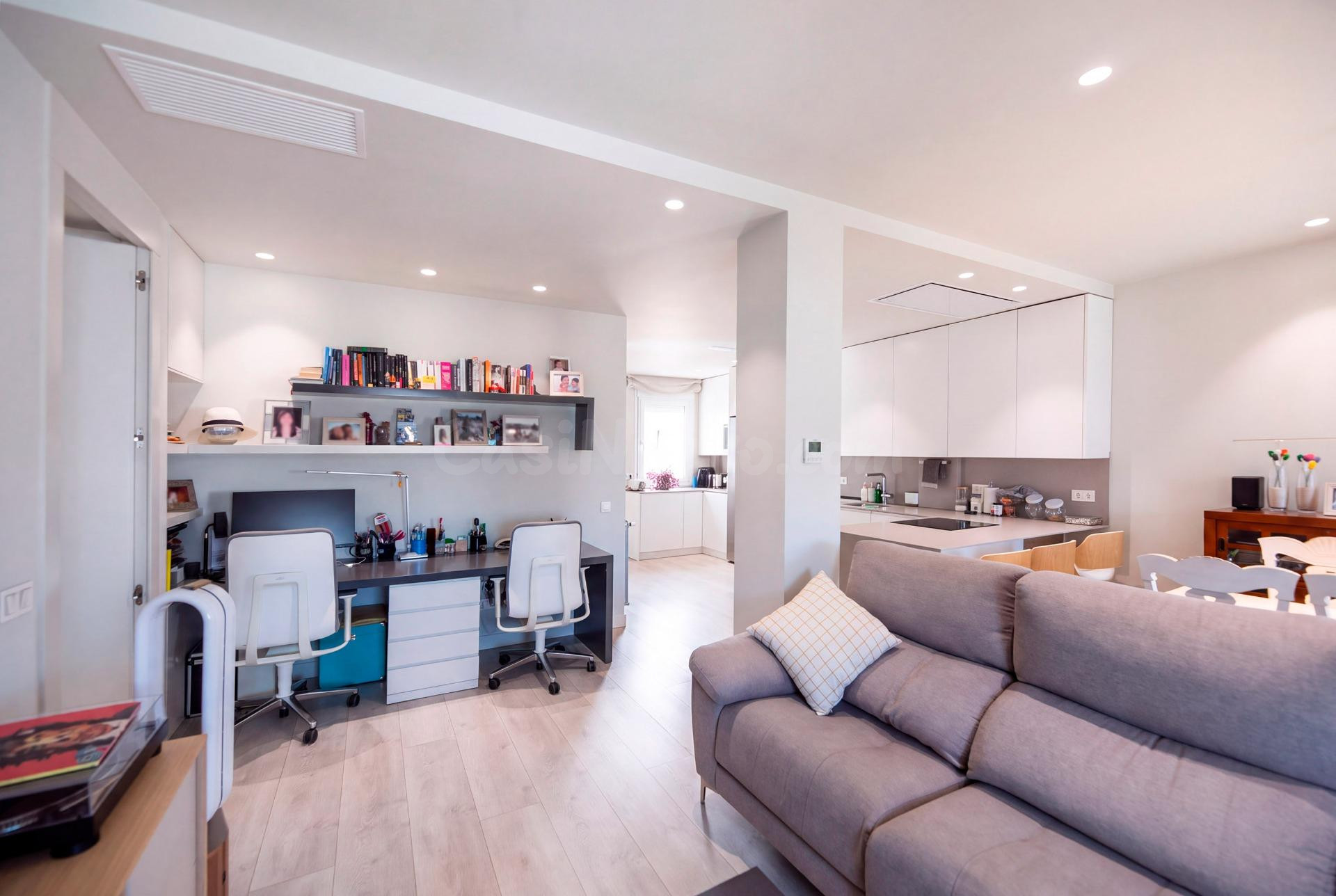 Amplio y Luminoso Piso Reformado calle Narvaez, - €1.320.000 - foto 4