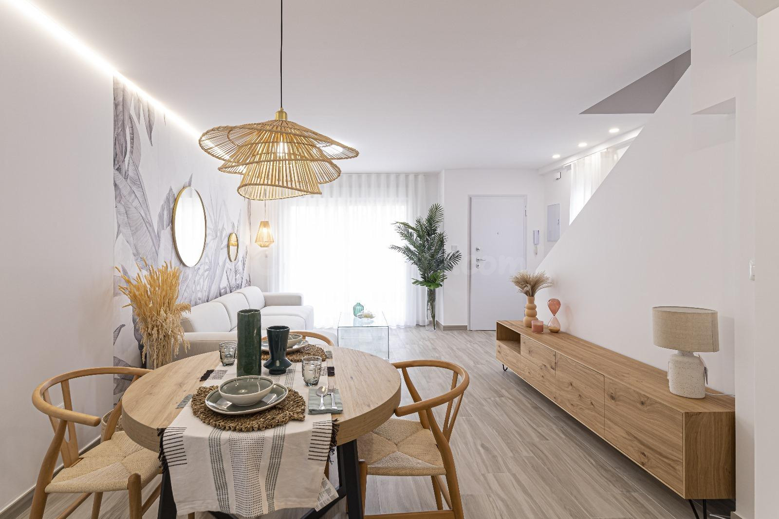Exclusivas casas adosadas de obra nueva en La Manga del Mar 