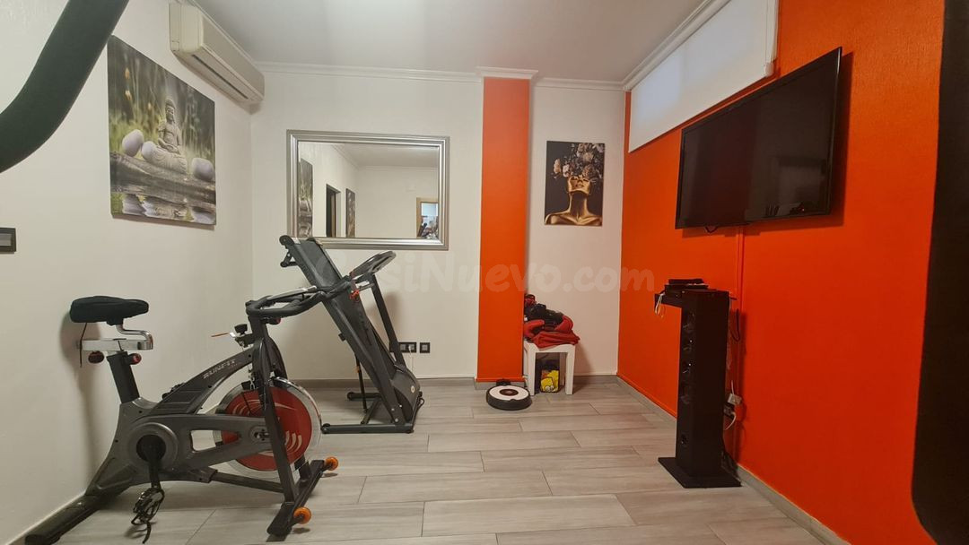 Adosado/Chalet en Elche (Zona Universidad) - foto 4
