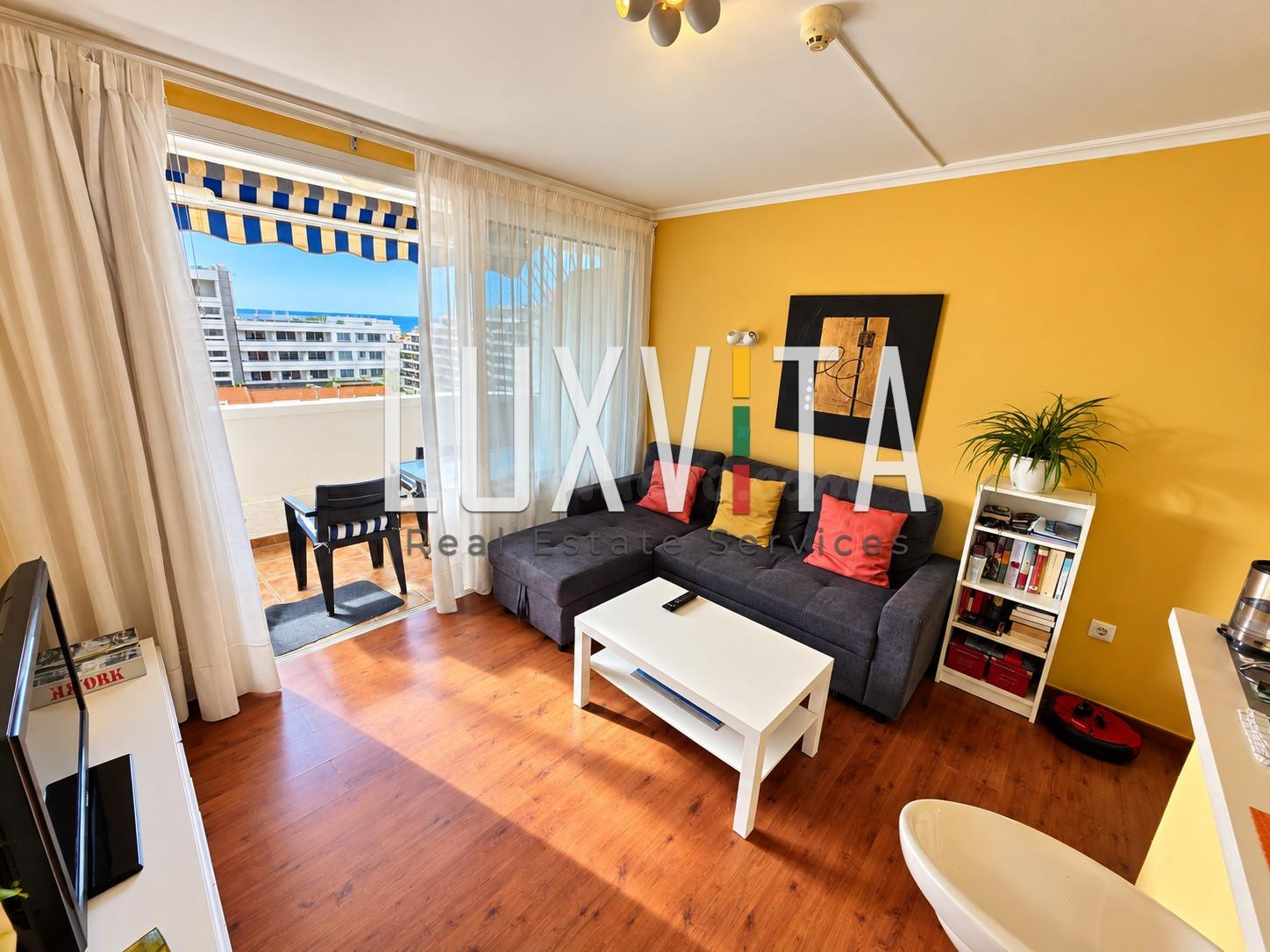 Apartamento reformado con vistas al mar en Playa de las Amér - foto 5