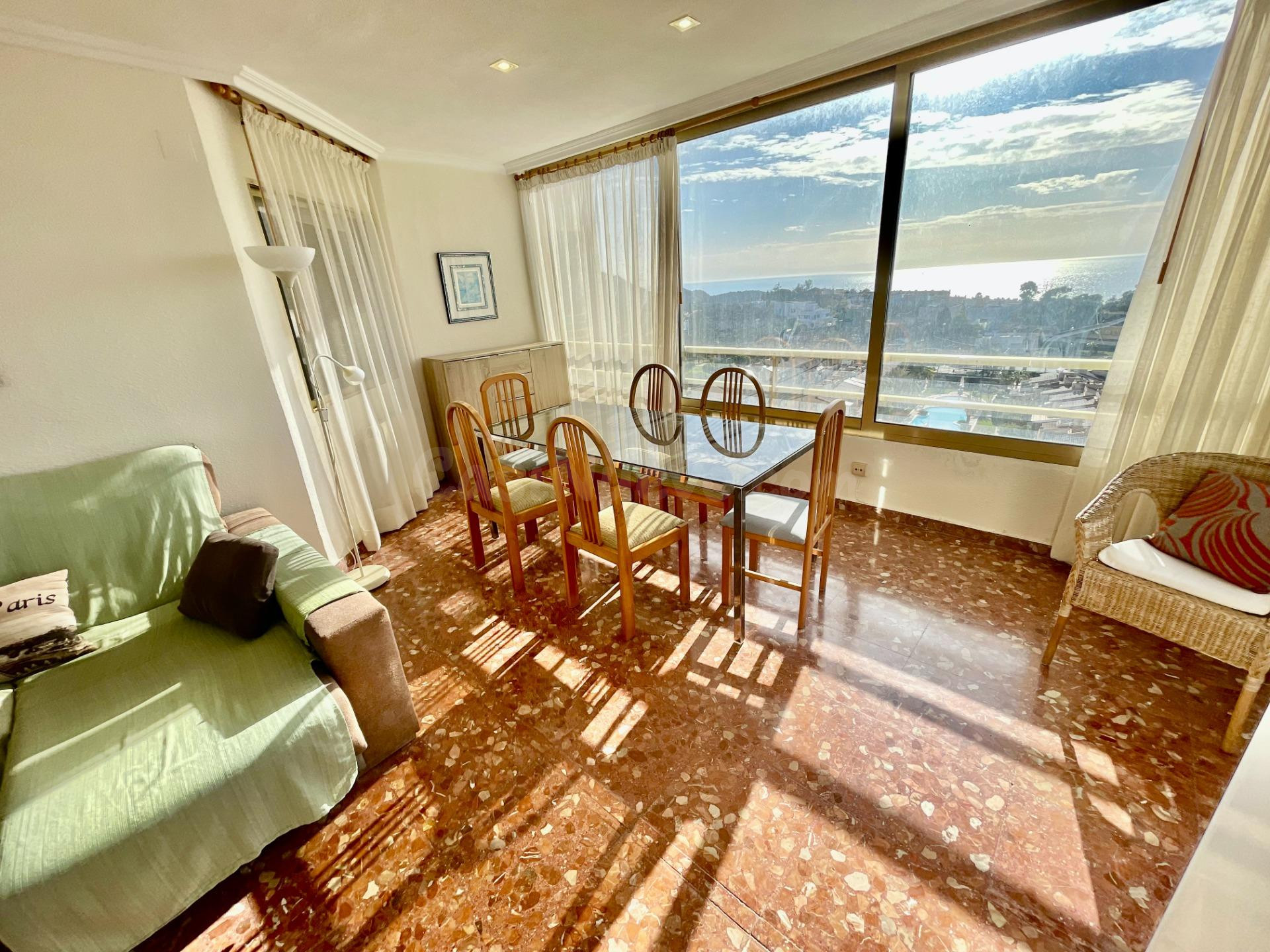 Piso 4 habitaciones 130m² en venta - Cabo de las Huertas - foto 5