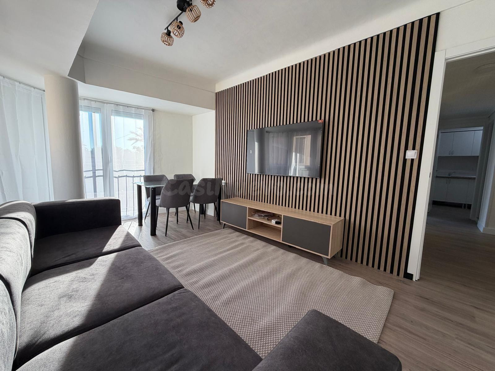 Encantador Apartamento en el Corazón de Zapatillera, Elche - foto 2