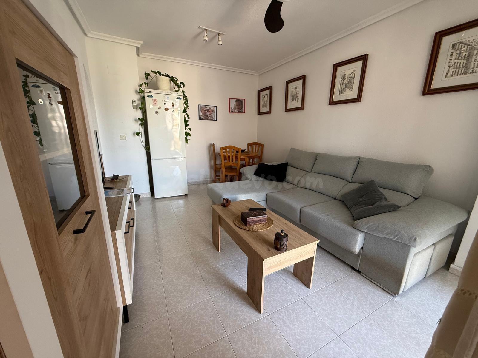 Encantador Apartamento a Pasos de la Playa en Santa Pola - foto 2