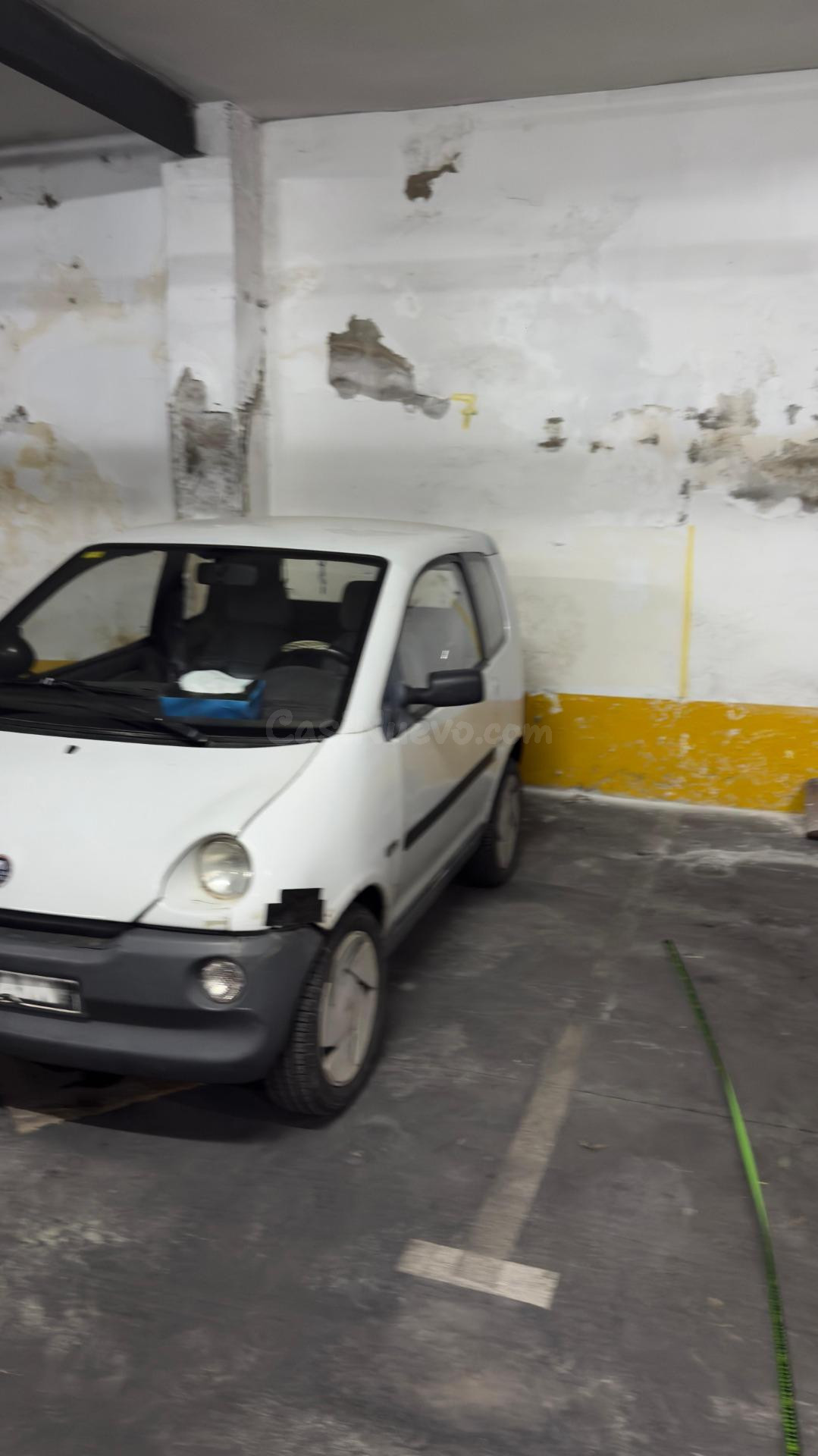 ¡Oportunidad Única! Plaza de Garaje en Avenida Alcoy - foto 5