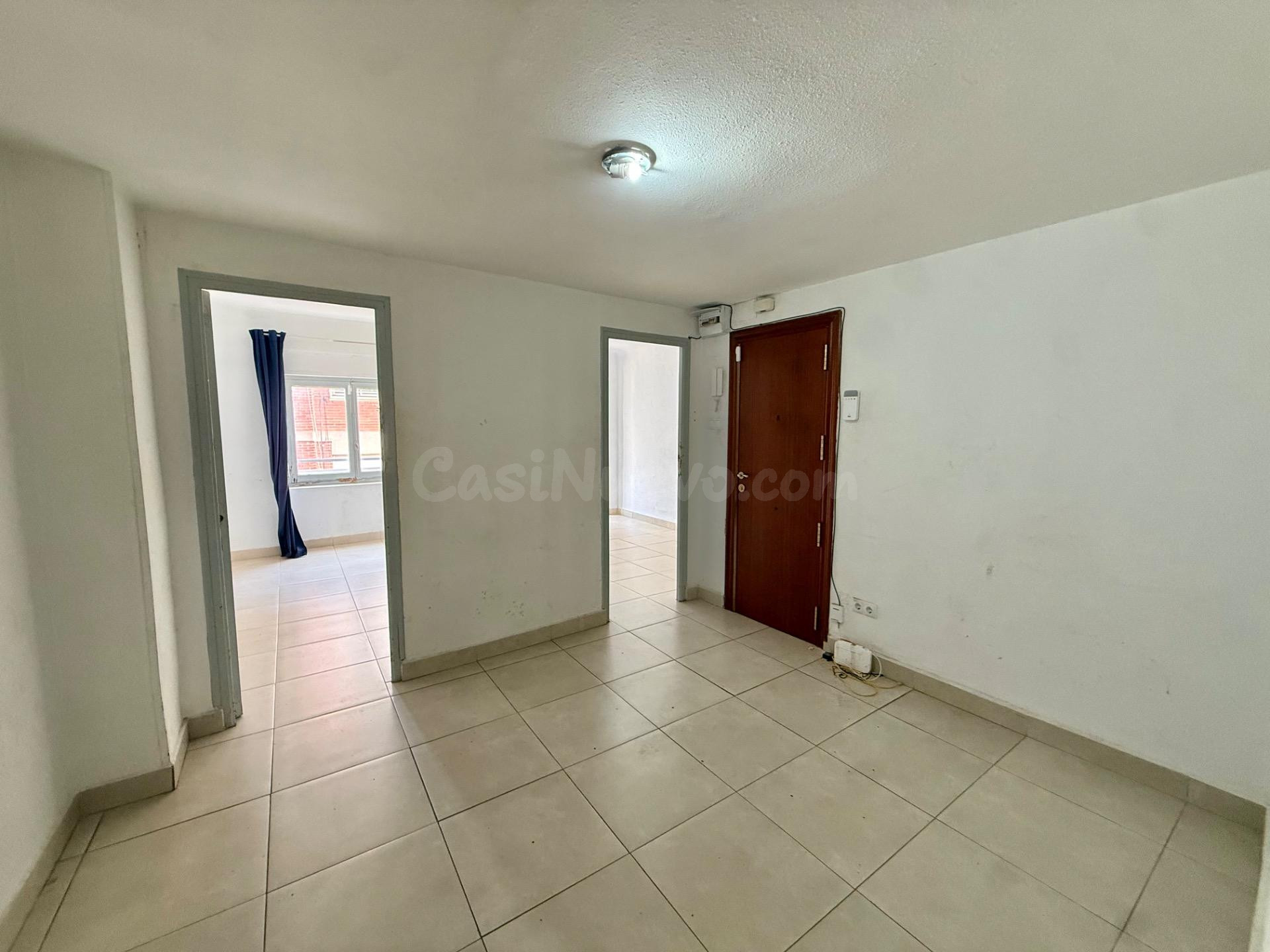 Piso Semirreformado en Campoamor - foto 4