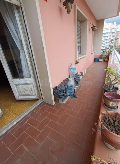 Espacioso piso de 127m2 en Guinardó - foto 3