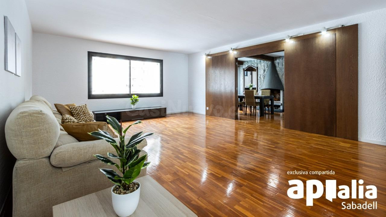 Espectacular casa unifamiliar reformada en  Eixample - Sabad - foto 4