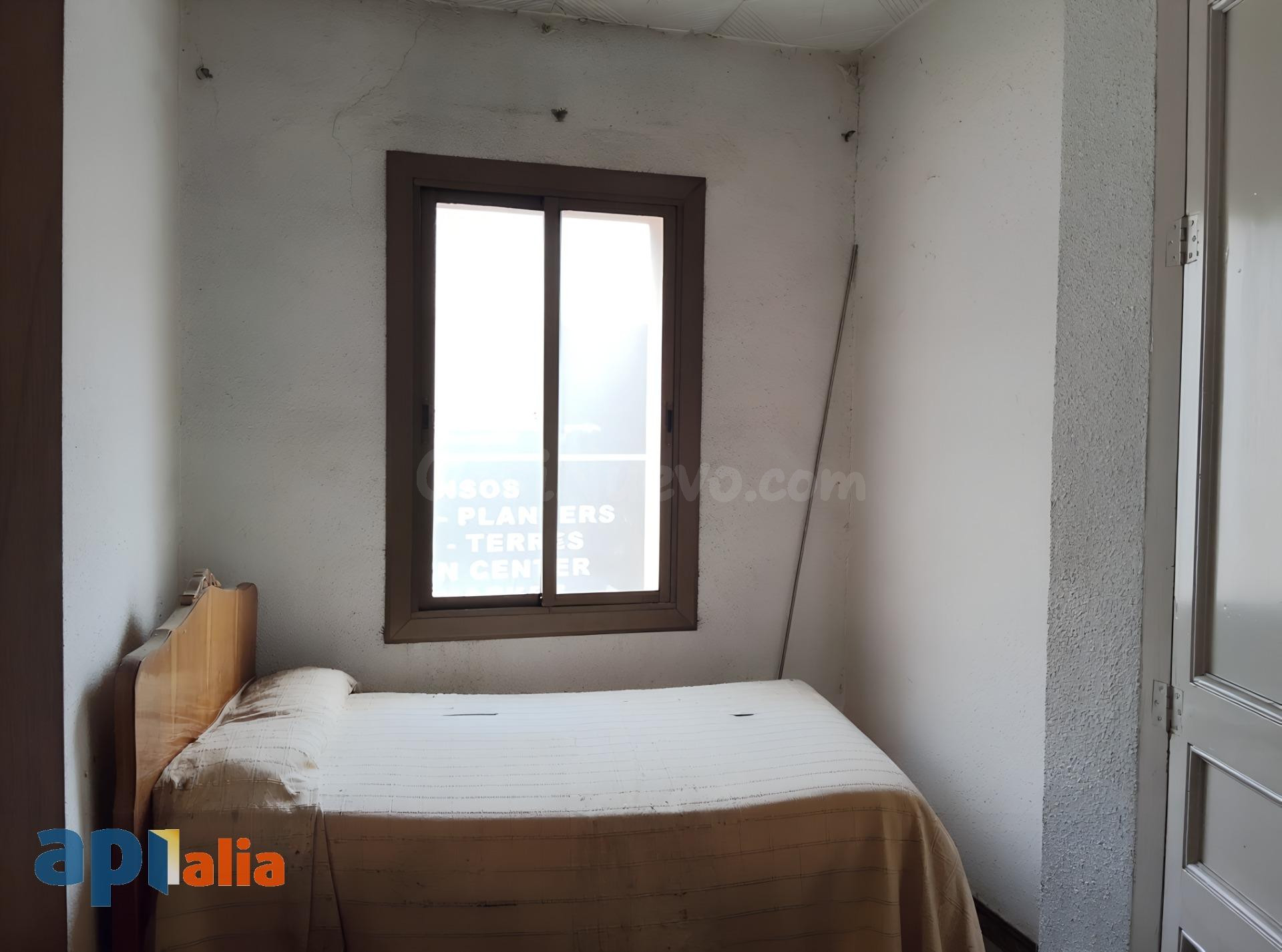 Masía para reformar en Vallirana - Oportunidad de Inversión - foto 3