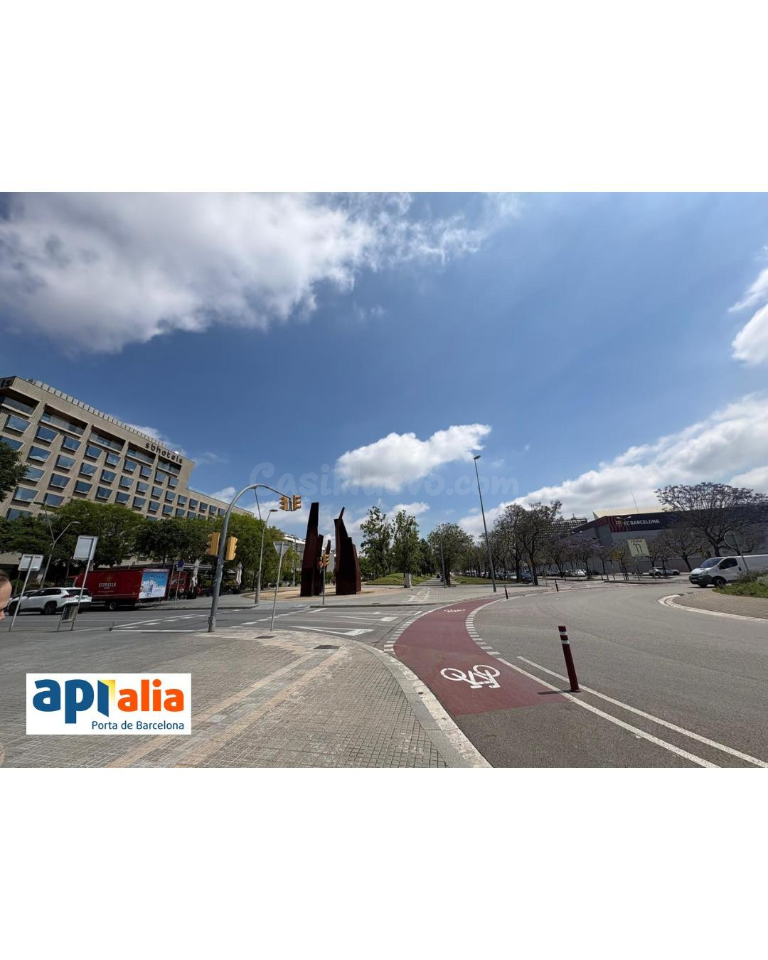 Elegante piso con terraza y parking en Sant Feliu de Llobreg - foto 2