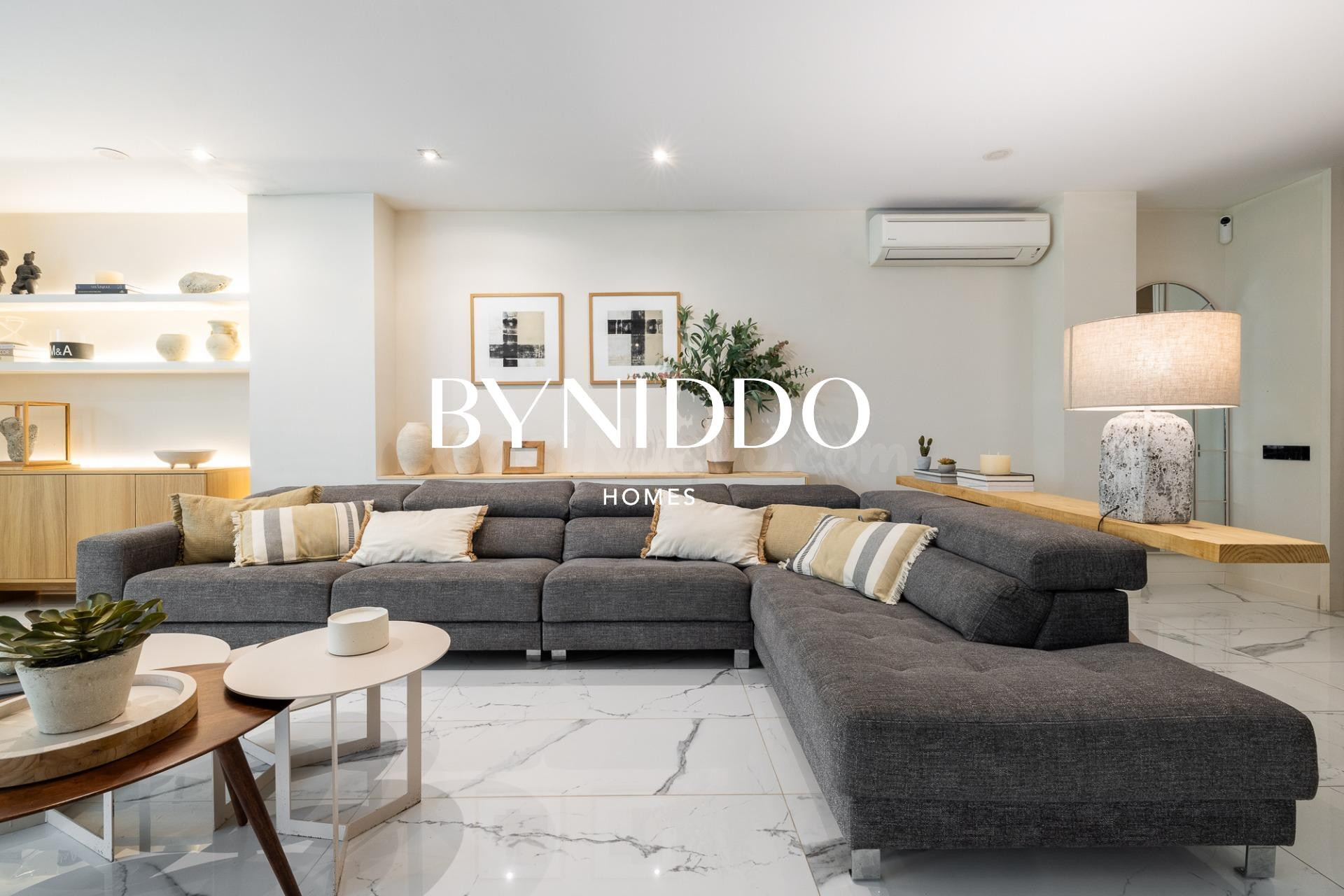 Exclusiva vivienda de diseño en Sabadell - foto 4