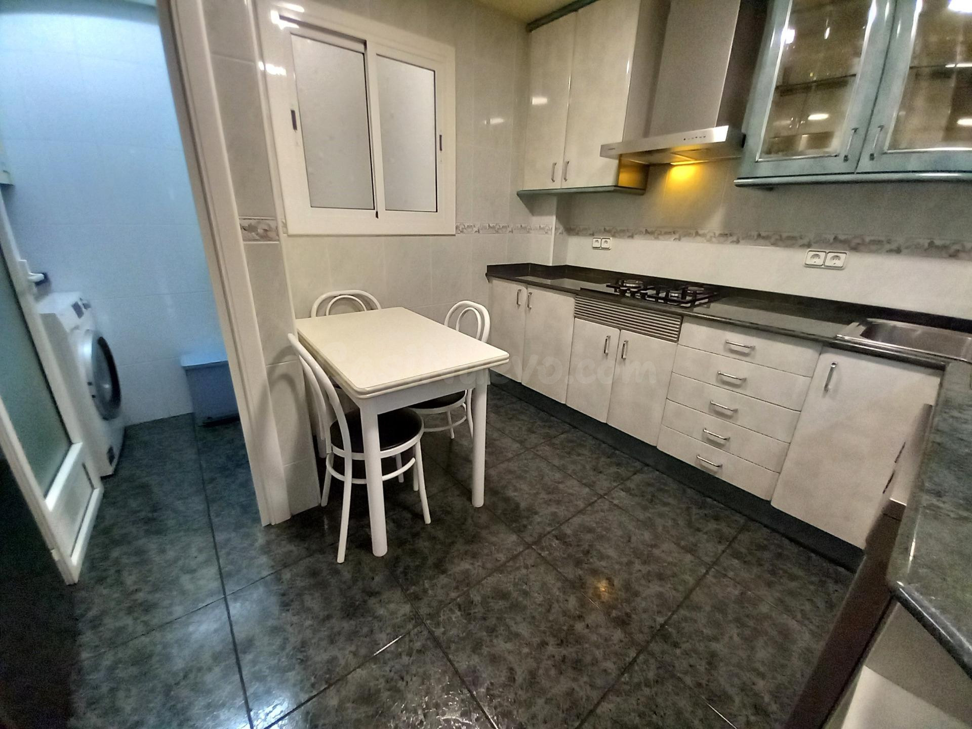 PISO DE 87m2 CON PARKING INCLUIDO. - foto 5