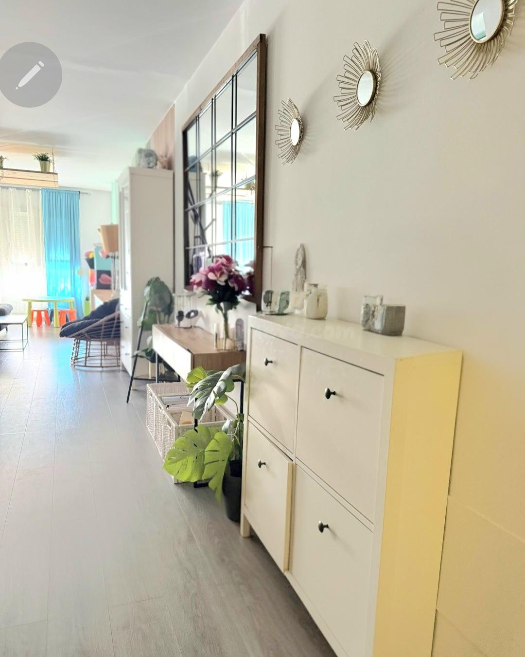 Amplio piso de 3 dormitorios y 2 baños - foto 3