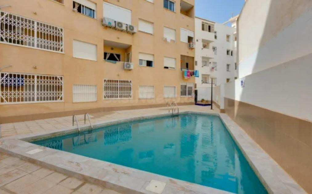 APARTAMENTO EN TORREVIEJA DE 2 DORMITORIOS 2 BAÑOS (PLAYA DE - foto 5