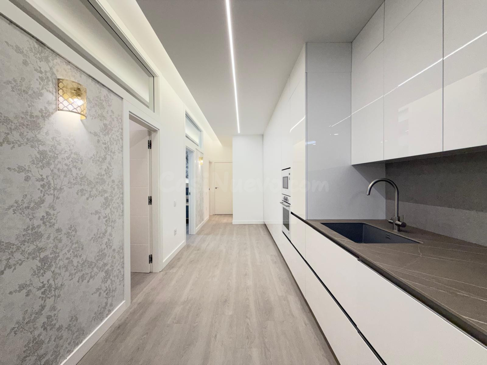 APARTAMENTO EN TORREVIEJA REFORMADO A 100 METROS DE PLAYA DE - foto 4