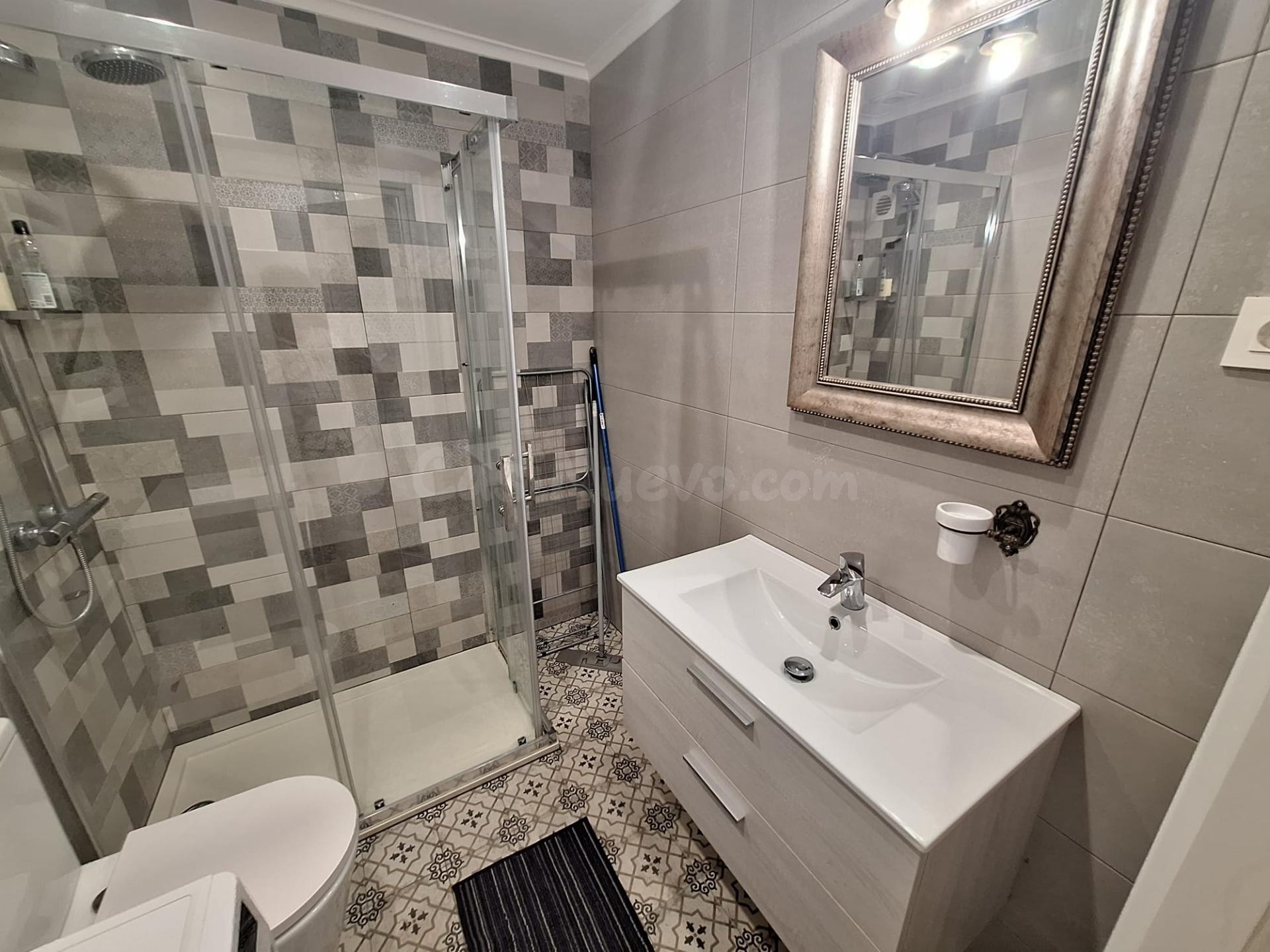 Estudio totalmente reformado a escasos metros de la playa De - foto 5