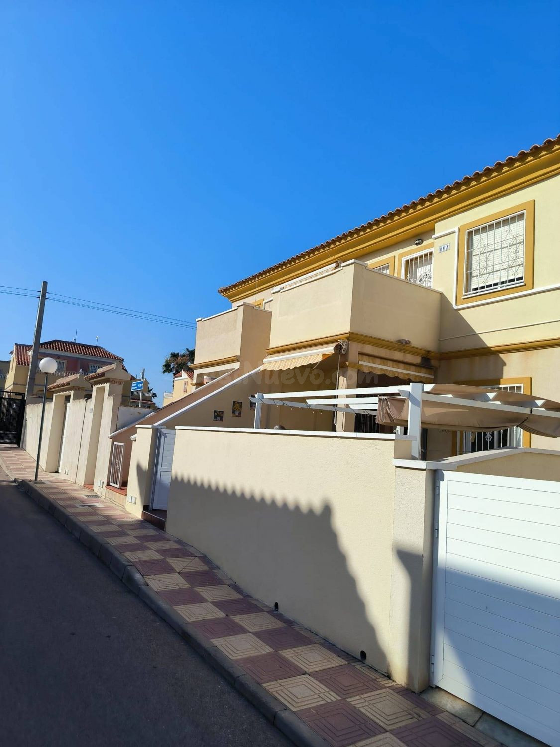 Bungalow 2 habitaciones 60m² en venta - Playa Flamenca - foto 2