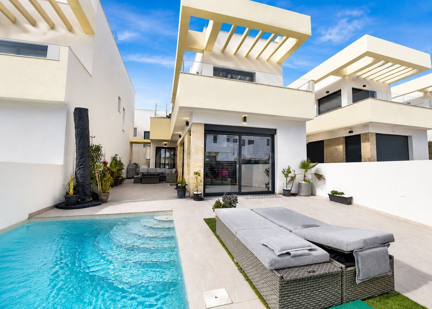 Villa 3 habitaciones 108m² en venta - Costa blanca sur