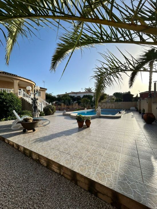 Villa 3 habitaciones 292m² en venta - Centro - foto 3