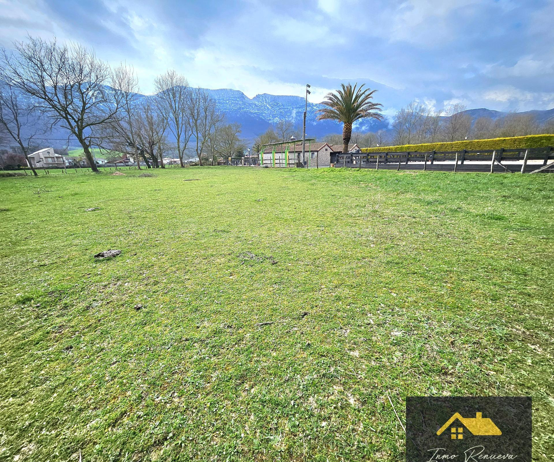 Se vende Terreno Urbanizable en Villasuso de Mena, Valle de  - foto 5