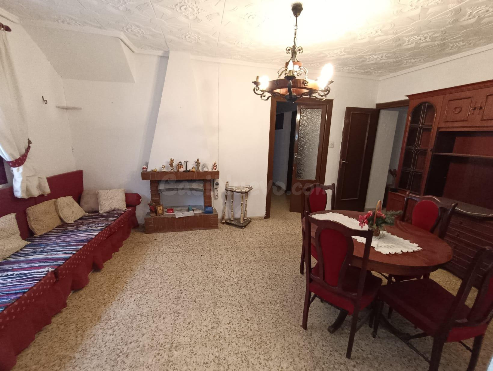 VIVIENDA UNIFAMILIAR EN EDIFICIO PARTICULAR - foto 3