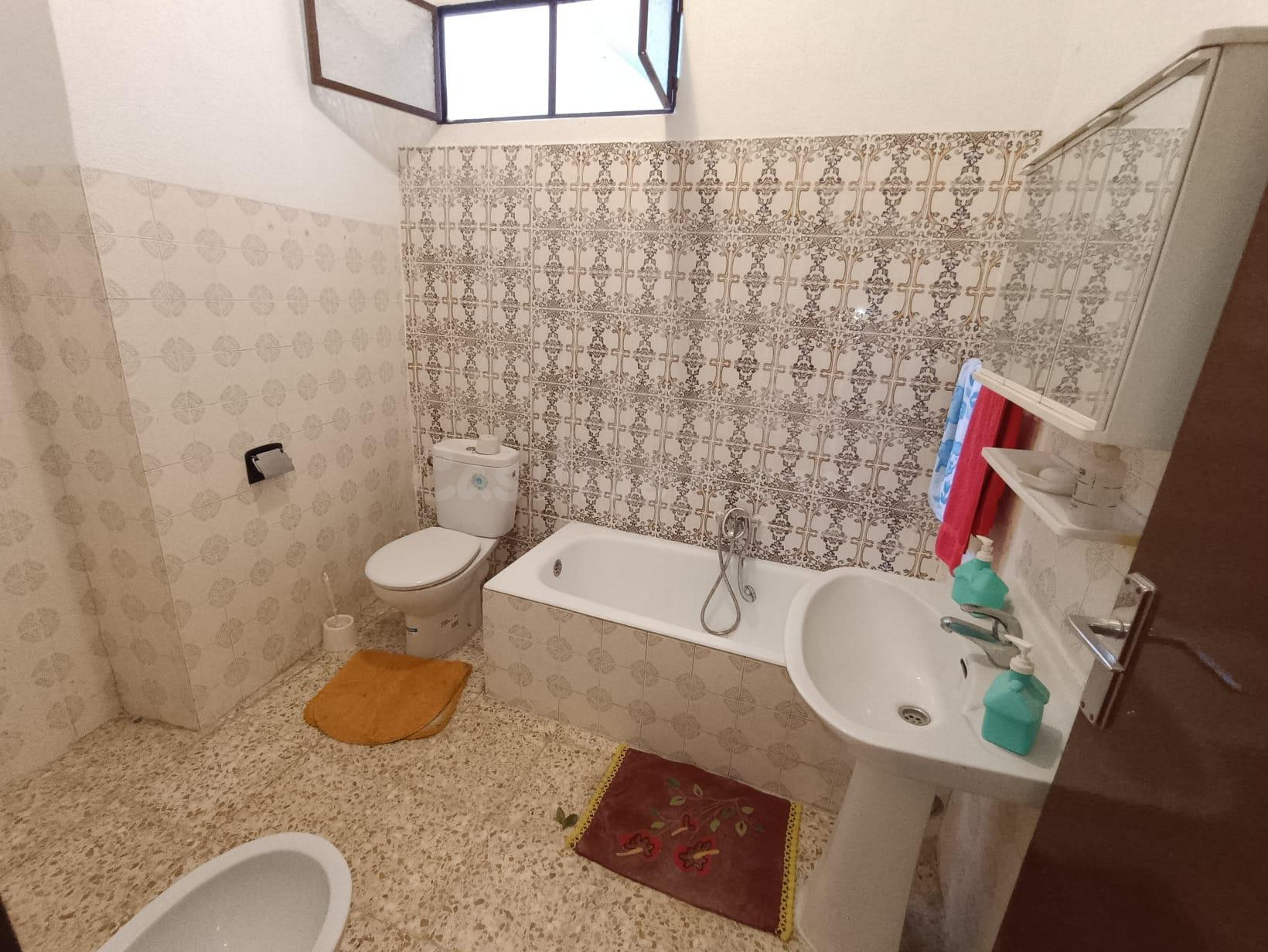 VIVIENDA UNIFAMILIAR EN EDIFICIO PARTICULAR - foto 4
