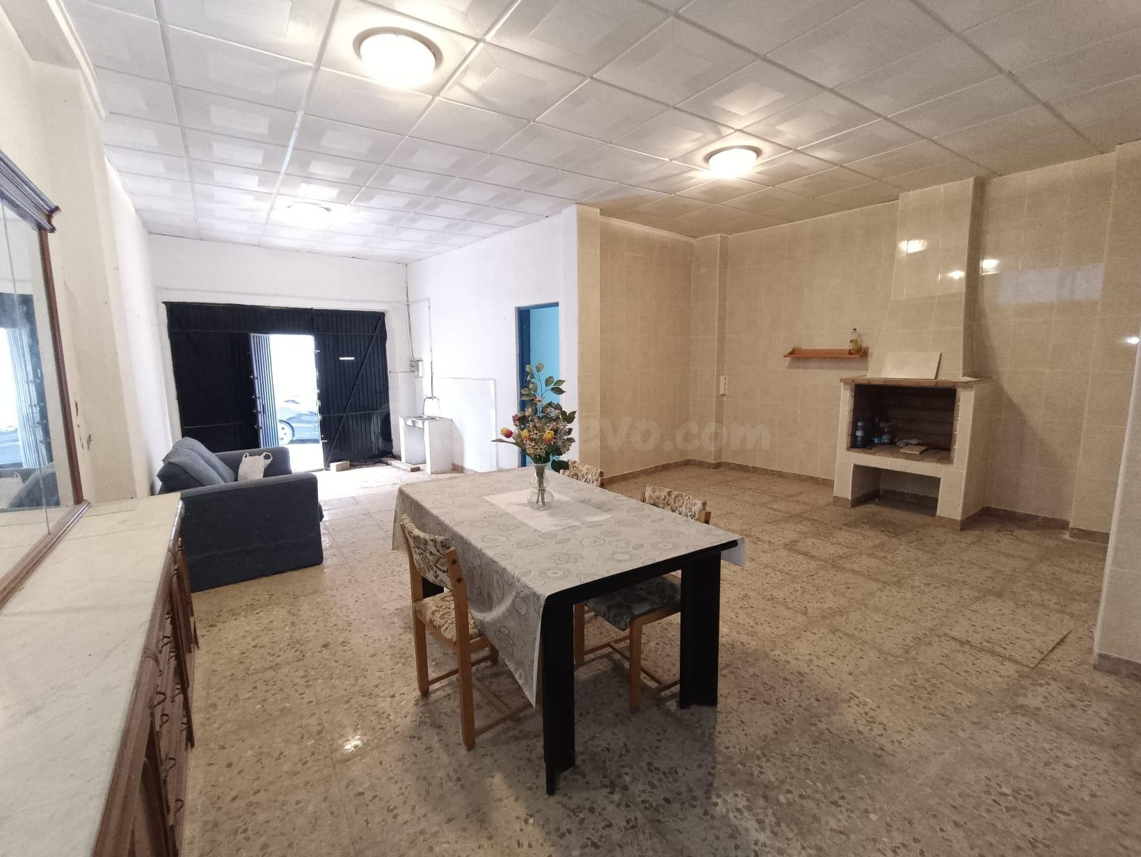 VIVIENDA UNIFAMILIAR EN EDIFICIO PARTICULAR - foto 5