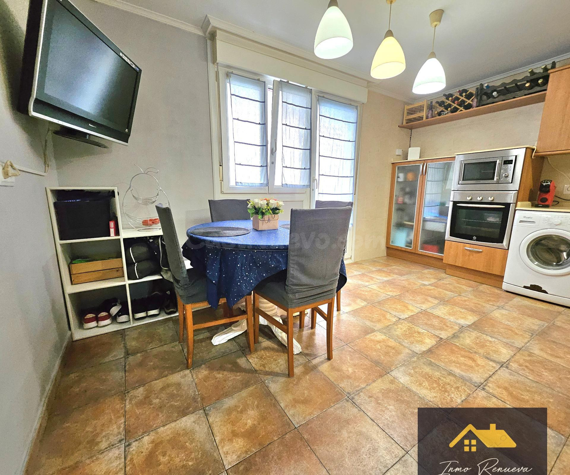 Se vende bonito piso en Barakaldo céntrico y para entrar a vivir - foto 2