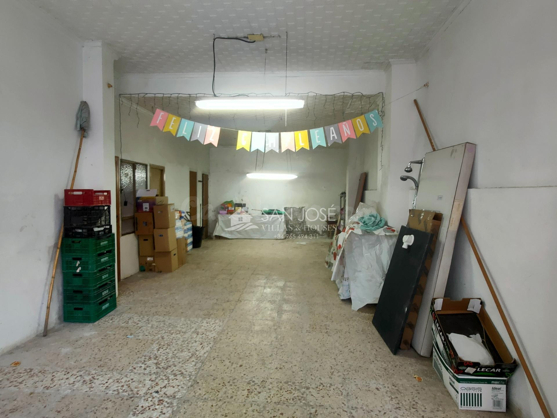 SE VENDE LOCAL COMERCIAL CON AGUA Y LUZ EN ASPE - foto 5