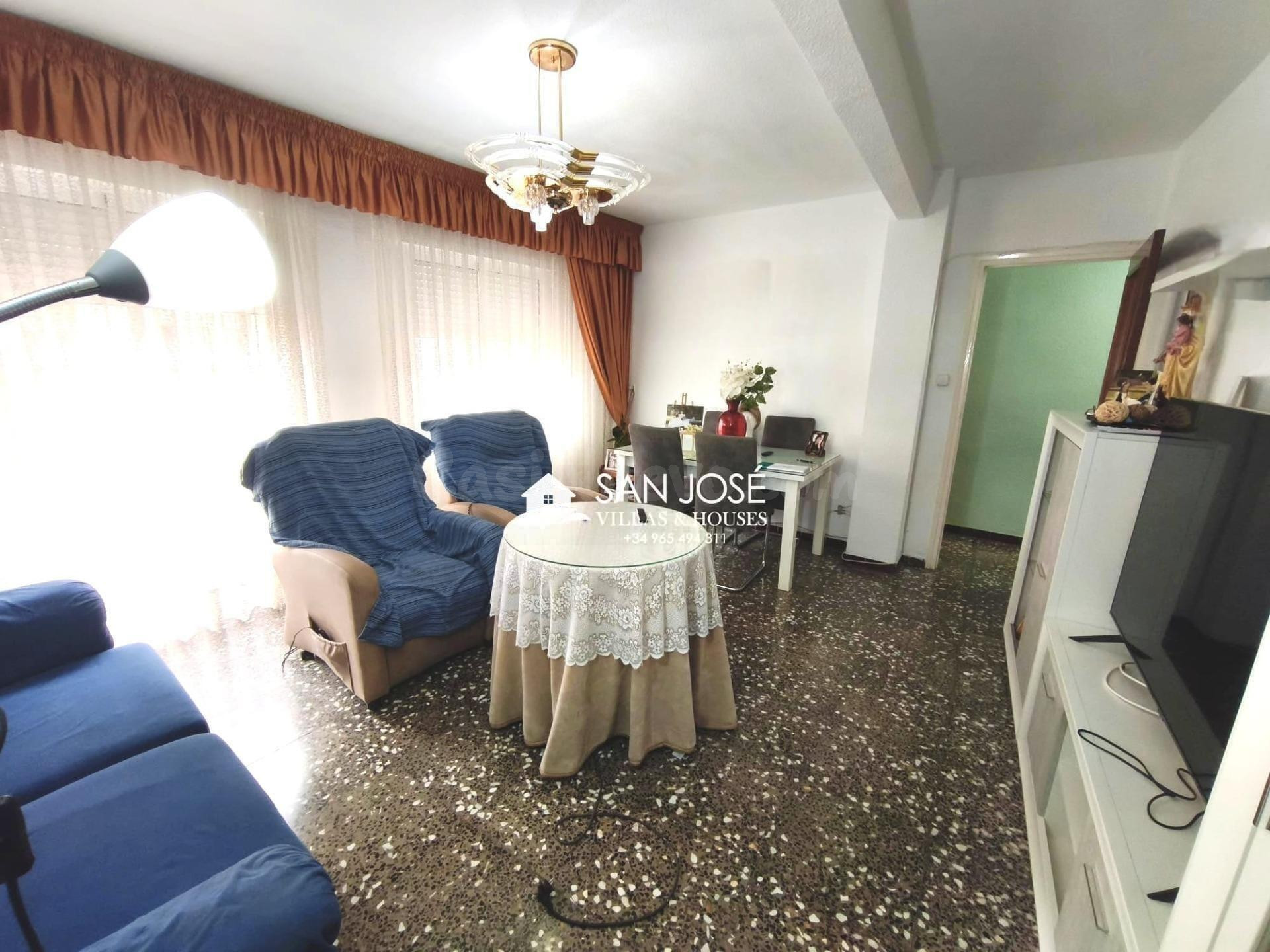VENTA DE PISO EN ASPE, ZONA LA SERRANICA - foto 2