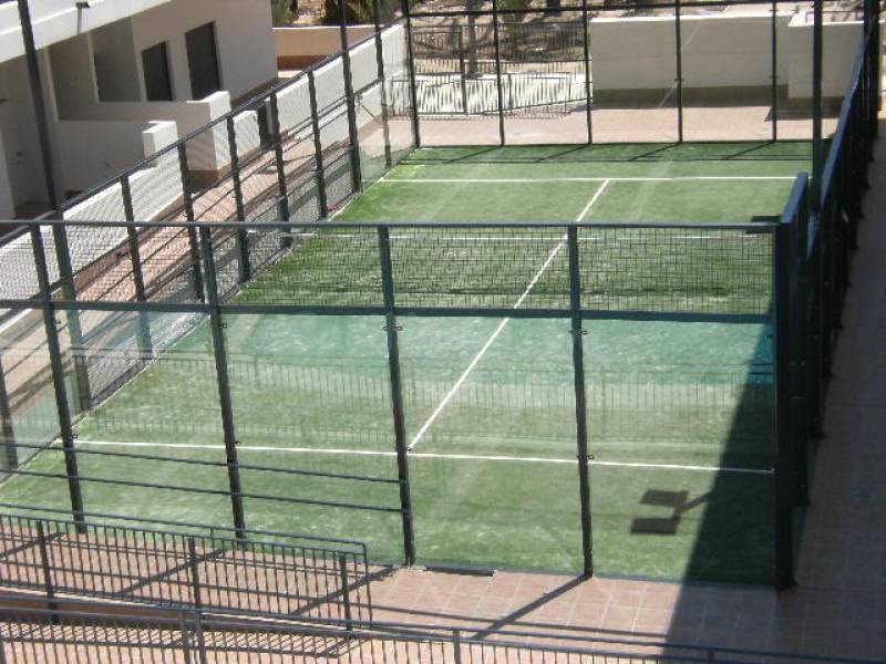 ¡Tu Hogar Ideal en Elche! Moderno Piso con Amplia Terraza y  - foto 2