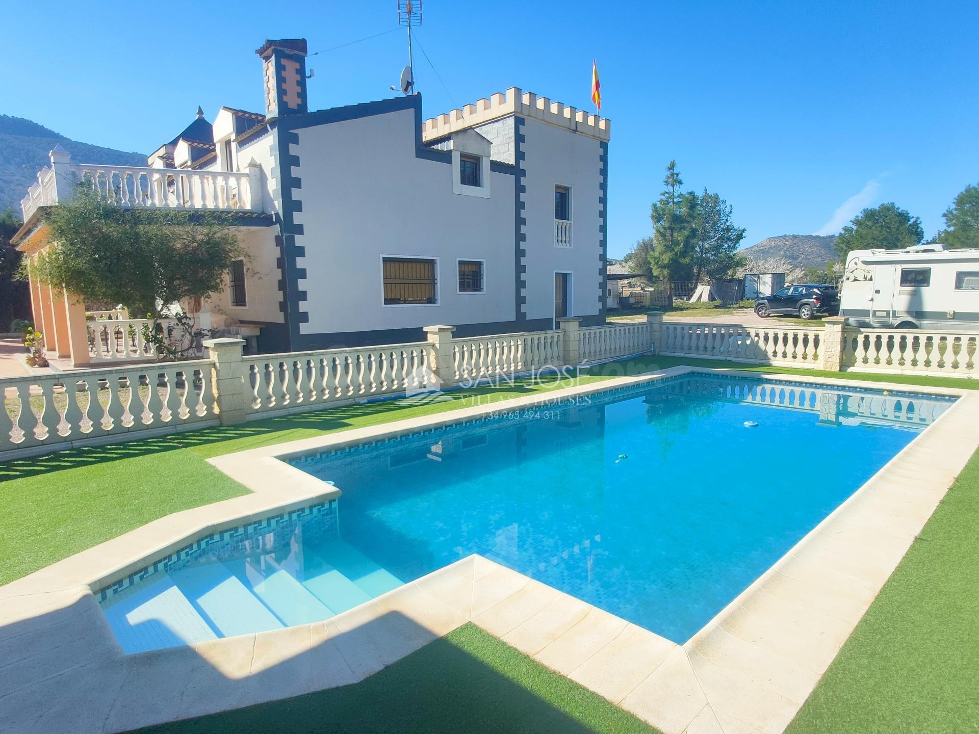 Se Vende Chalet en Hondón de las Nieves - Zona Boquera - foto 3