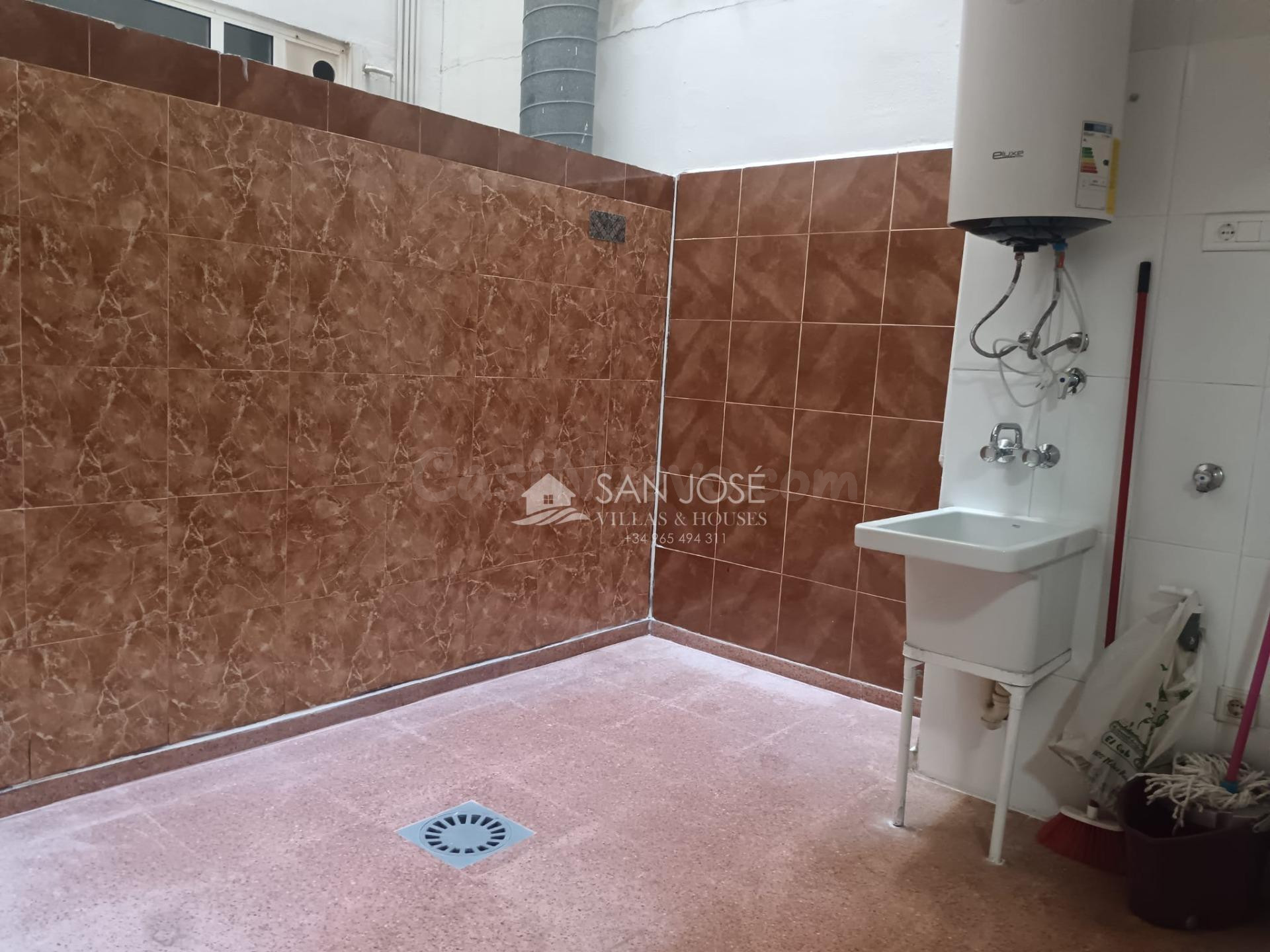 VENTA DE BAJO EN SAN VICENTE DEL RASPEIG, ZONA CENTRO - foto 3