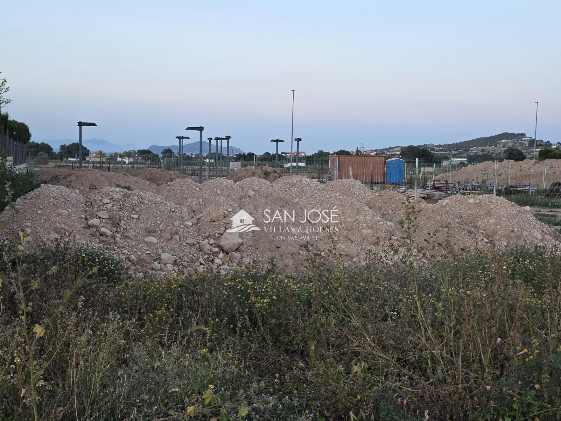VENTA DE PARCELA URBANA EN ASPE, ZONA URBANIZACIÓN VIRGEN DE - foto 3