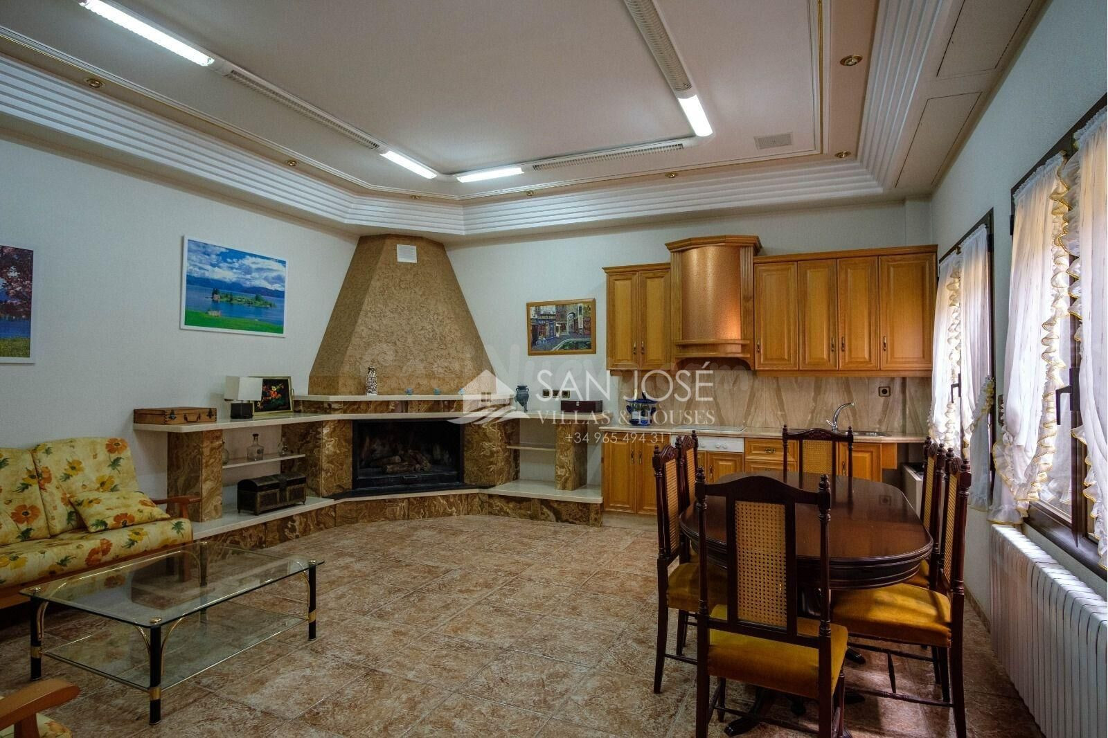 VENTA DE CASA EN NOVELDA
