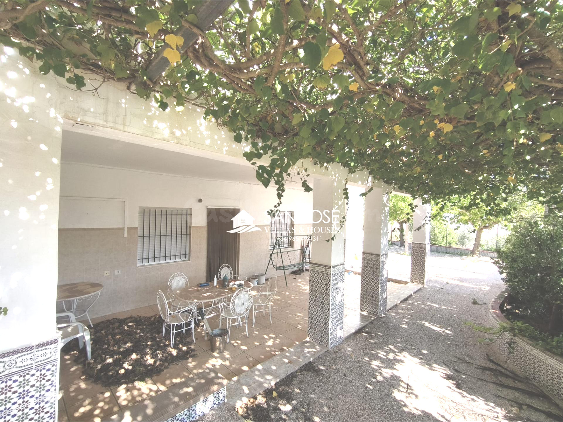 SE VENDE MAGNIFICO CHALET EN LA NATURALEZA, ZONA ALCANA-PEÑON DE LA OFRA