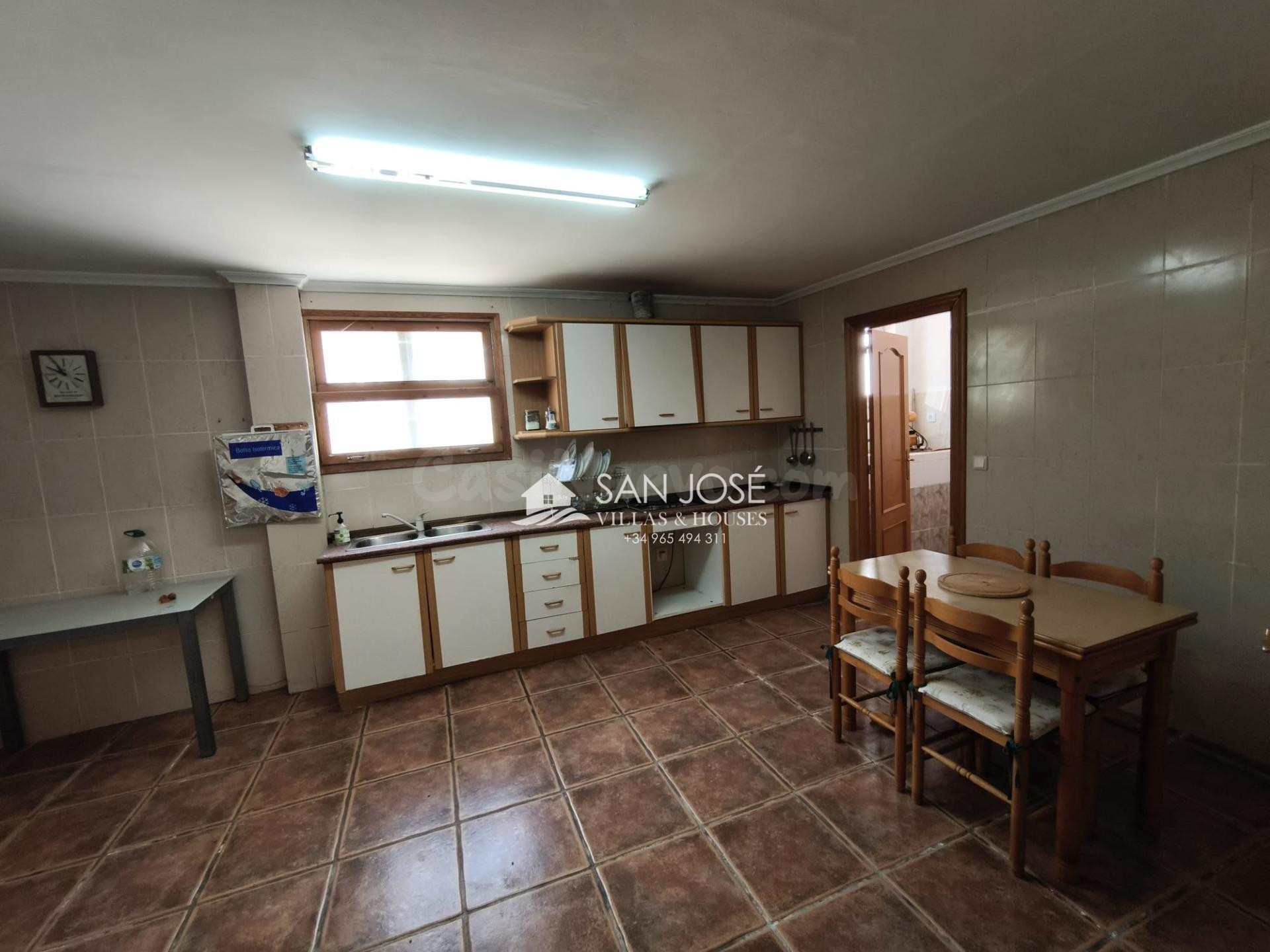 SE VENDE MAGNIFICO CHALET EN LA NATURALEZA, ZONA ALCANA-PEÑO - foto 4