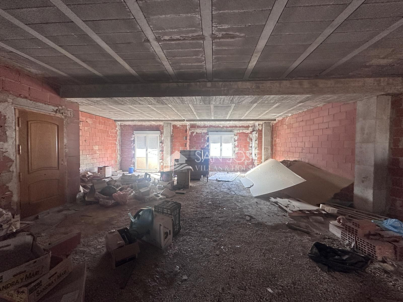 VENTA DE PISO EN NOVELDA, EN CONSTRUCCIÓN