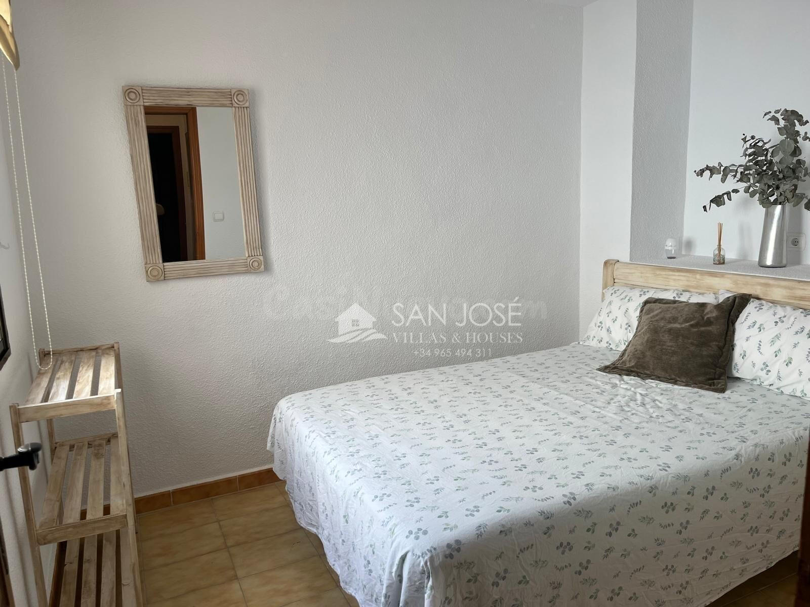VENTA DE BUNGALOW EN GUARDAMAR DEL SEGURA, URB.LAS VIÑAS - foto 5