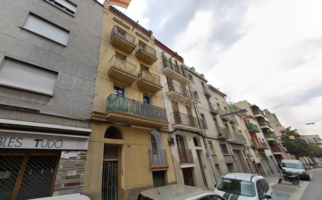 SE VENDE EDIFICIO OKUPADO en Calle SOLEDAT 23 Igualada (Barc - foto 2