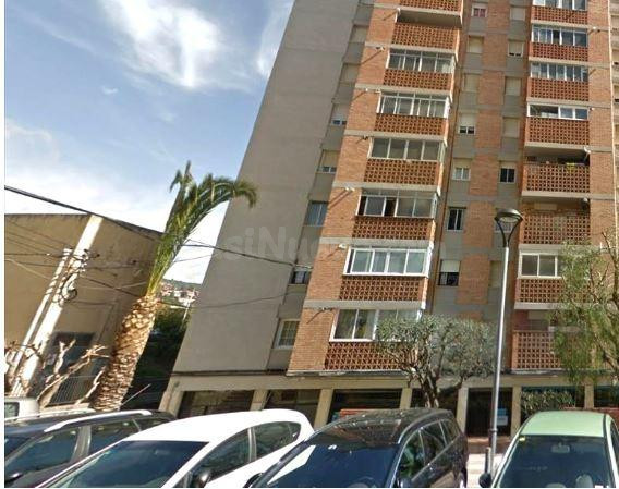MARAVILLOSO PISO en Plaza Ramon y Cajal 4 en El Masnou (Barc - foto 2